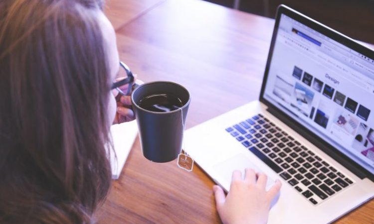 5 webinaires et formations en ligne à ne pas manquer en août et septembre
