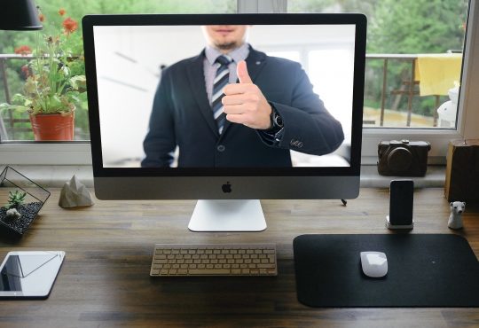 Entrevue à distance : 8 articles pour aider vos clients à bien se préparer