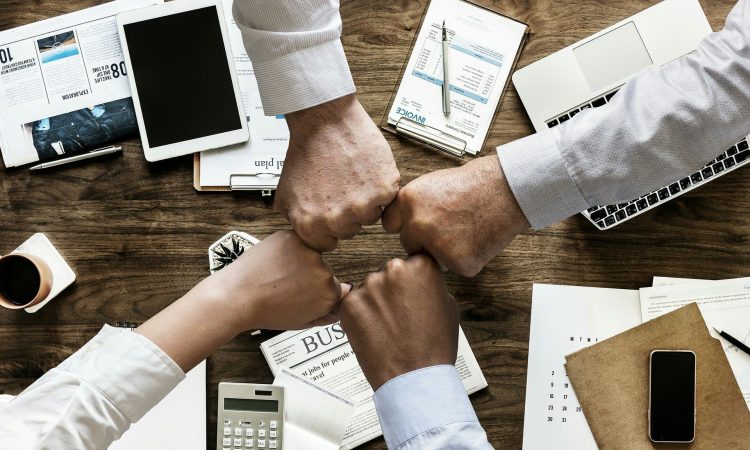 Pour un accompagnement d’orientation au service du travail décent et de la dignité des travailleurs