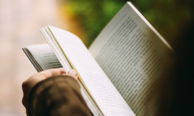 5 livres d'auteurs québécois que vous devriez lire si vous êtes professionnel du développement de carrière!