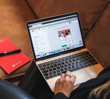 9 ressources offrant des modèles de CV gratuits à utiliser