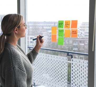 Quels sont les facteurs qui motivent les gens à devenir entrepreneurs ?