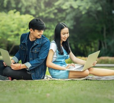 4 ressources pour conseiller vos clients qui désirent effectuer un échange étudiant au Canada