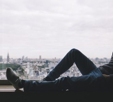 Un plan de réflexion : de l’incertitude résiduelle aux valeurs organisationnelles