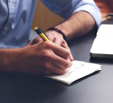 Notre bulletin hebdomadaire OrientAction en bref vous présente tous les jeudis les dernières nouvelles de l’actualité afin de vous tenir à jour, d’enrichir vos connaissances et de vous faire économiser du temps. Voici les cinq articles qui ont été le plus souvent cliqués dans nos bulletins au cours du mois d’octobre 2023.      