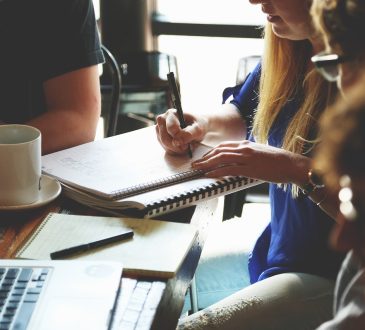 5 salons et foires de l’emploi à ne pas manquer en février 2024 