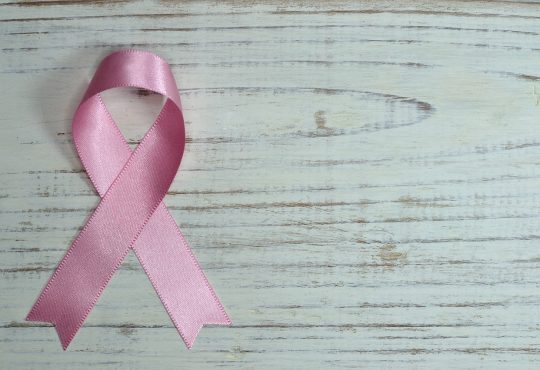 Les motivations pour reprendre une activité professionnelle après un cancer peuvent être différentes d'une personne à l'autre : raisons financières, souhait de retour à une vie « normale », victoire sur la maladie, souhait de contacts sociaux, etc.