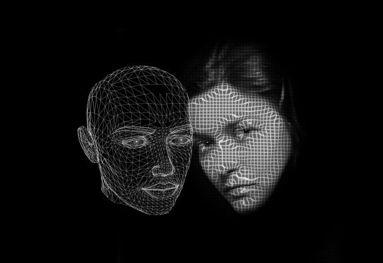 Un trait de personnalité peut être défini comme une structure neuropsychique qui, en réponse à un stimulus externe, déclenche un comportement expressif et adaptatif.