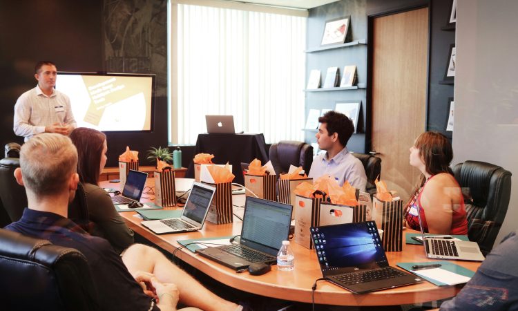 Personnes en formations